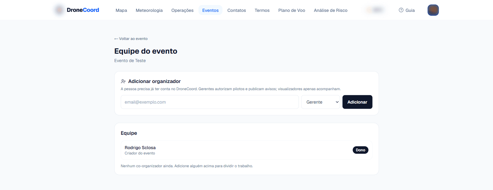 Equipe do evento: adicionar organizador por e-mail com papel de gerente ou visualizador.